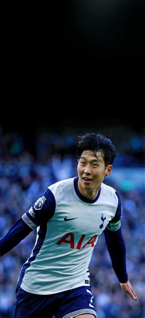 全市场：尤文高层比以往任何时候都更亲近球队，陪图多尔主持训练