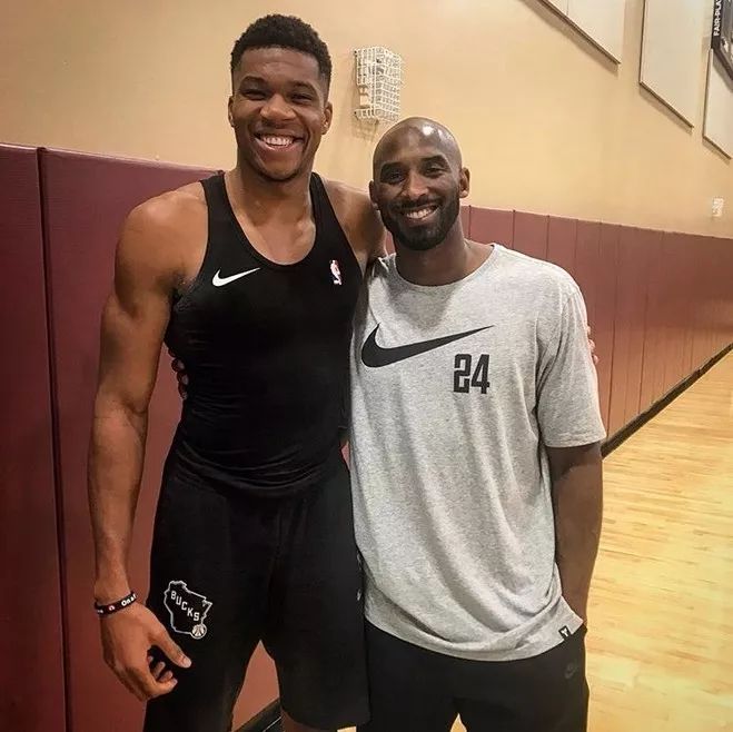 🚨 突发：达尼·卡瓦哈尔入选对阵皇家贝蒂斯大名单。