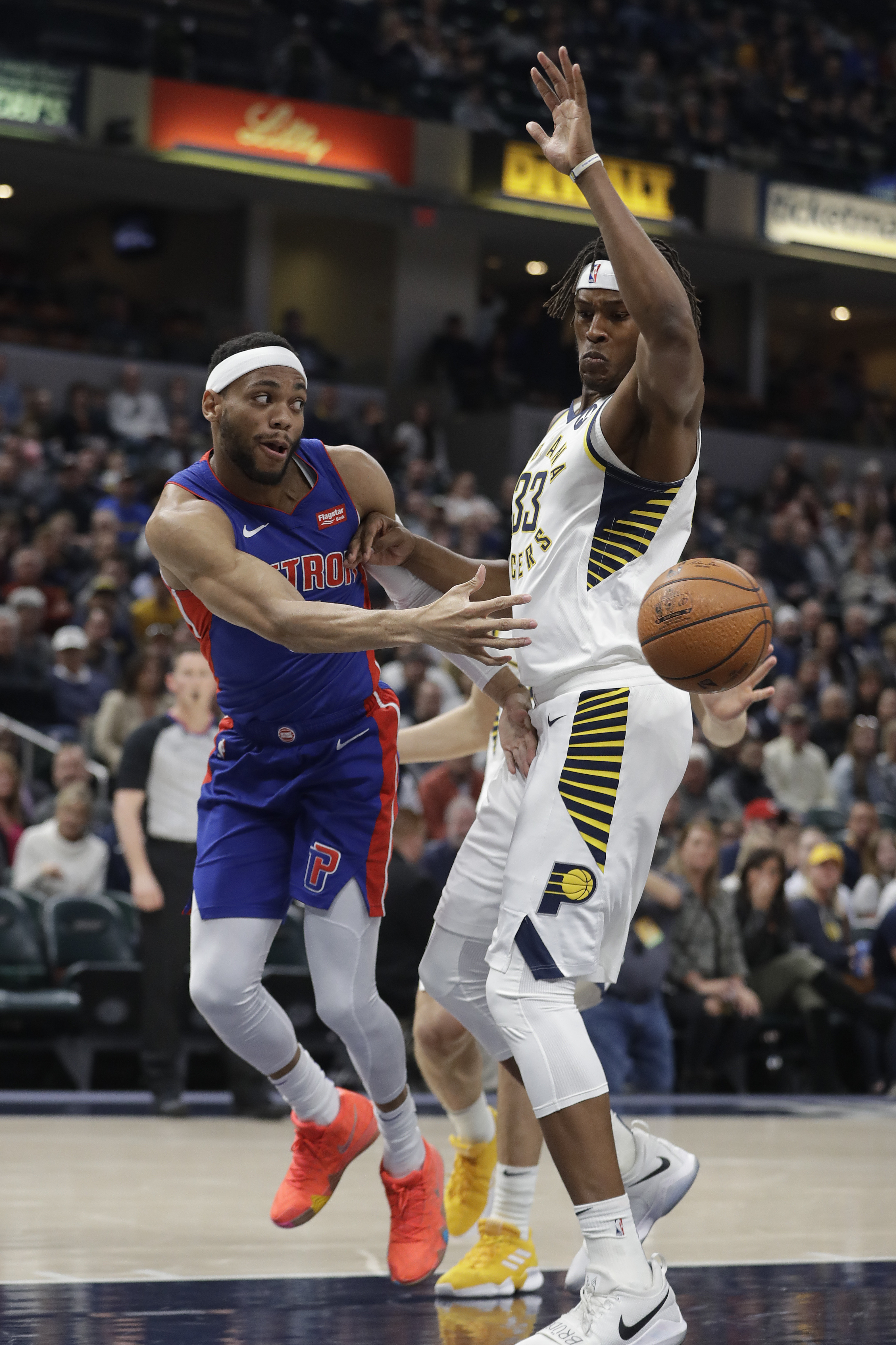 可惜被绝杀！步行者全队七人得分上双&哈利伯顿送18助攻